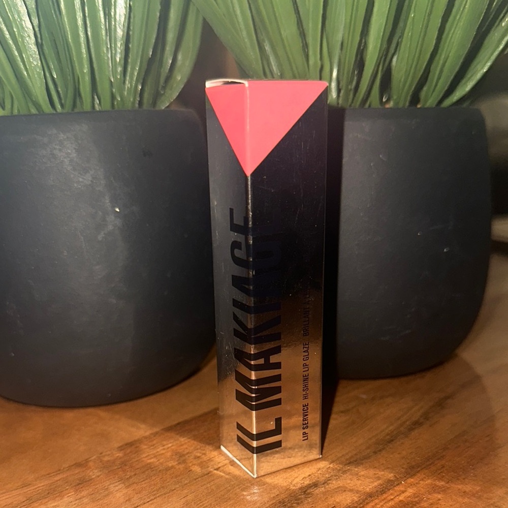IL MAKIAGE Lip Service Lipstick - Pink
